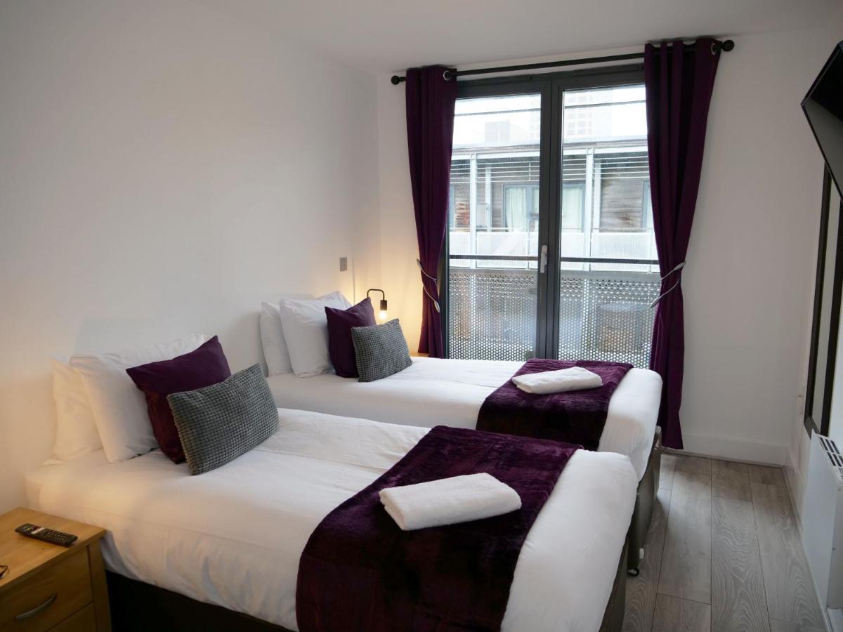 Premium Arcadianplus Two Bedroom Apart - En Suite - Balcony - Brand New Бирмингем Экстерьер фото